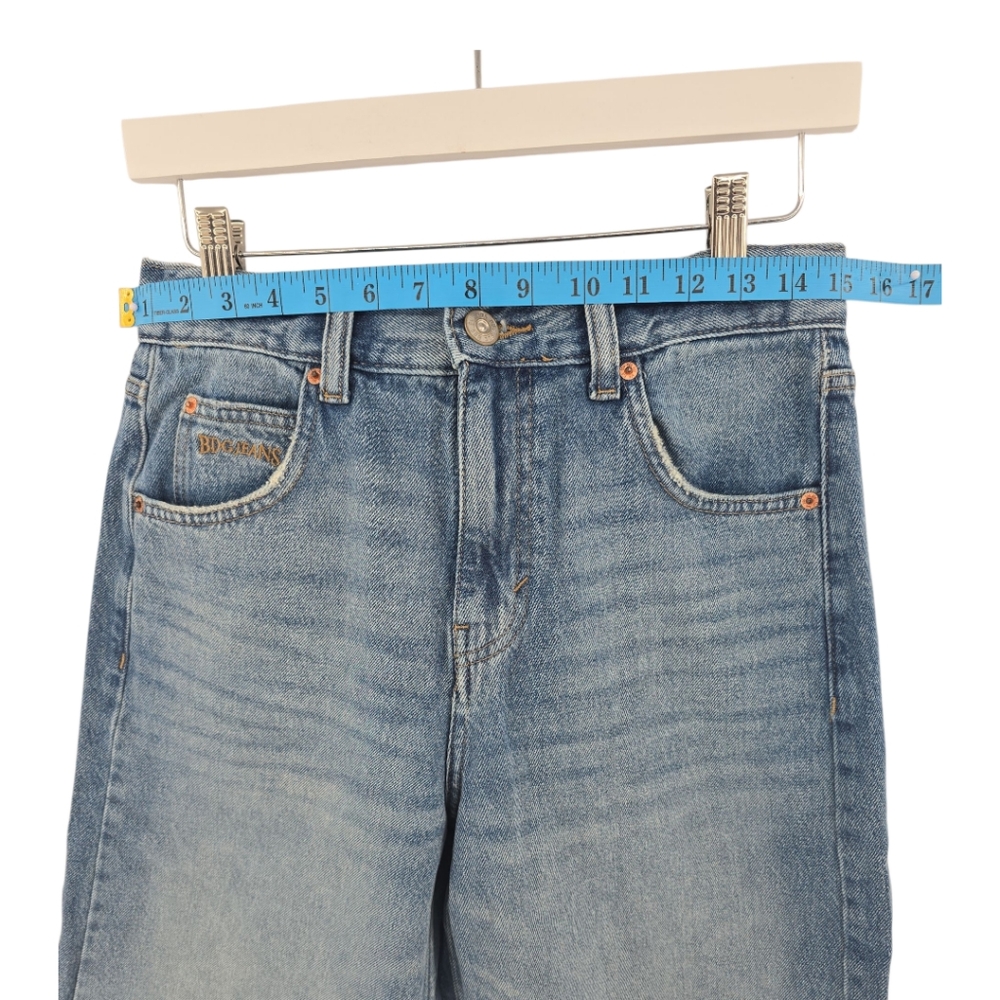 BDG Jean Shorts Size 26 Light/Medium Wash 100% Cotton Dad Shorts - Picture 4 of 9